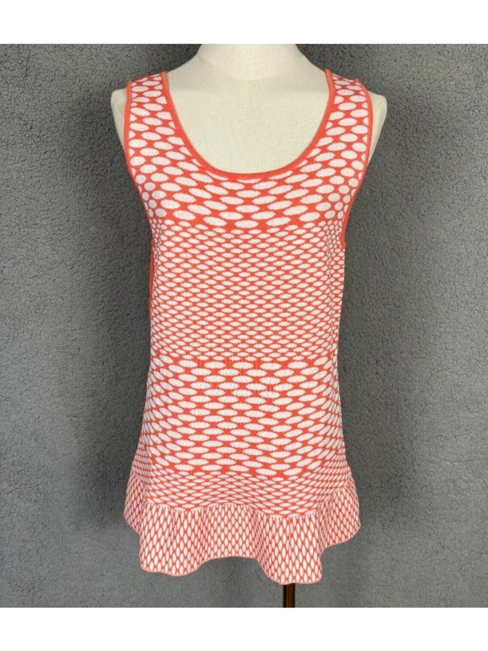 Antonio Melani Womens Sleeveless Flared Bottom Shirt Color Nectar Medium NWT's